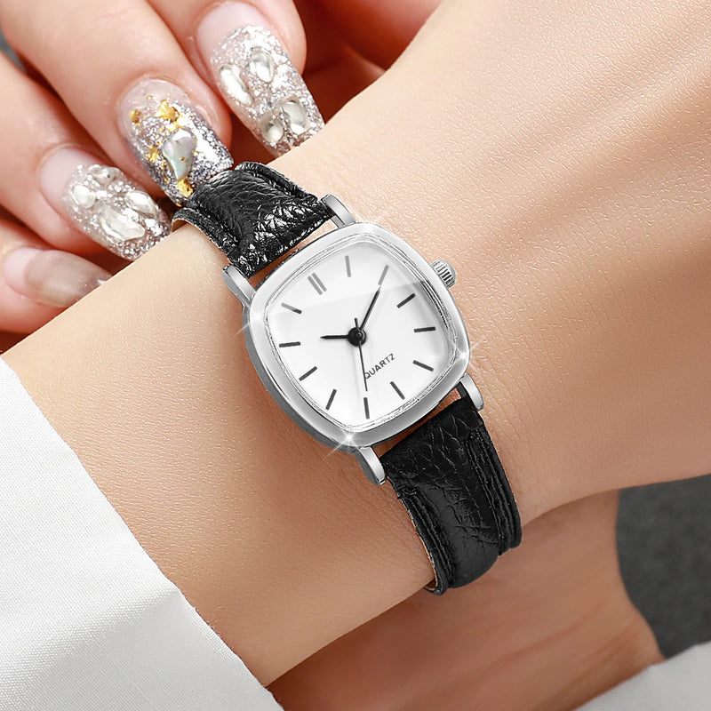 Elegant Leather Women’s Watch – Quartz Fashion